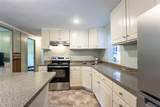 2548 Sandlewood Lane - Photo 5