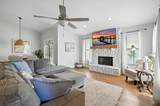 920 Lakewood Terrace - Photo 15