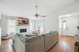 920 Lakewood Terrace - Photo 16