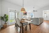 920 Lakewood Terrace - Photo 18