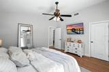 920 Lakewood Terrace - Photo 27