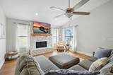920 Lakewood Terrace - Photo 3