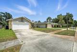 920 Lakewood Terrace - Photo 6