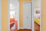 7 Flint Place - Photo 32