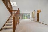 49 Village Circle - Photo 14