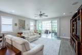 9 Los Lagos Boulevard - Photo 14