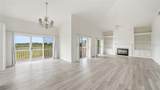 300 Riverside Boulevard - Photo 7