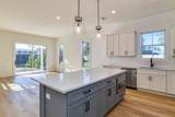 7 Sebastian Avenue - Photo 13