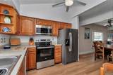 11001 Sunset Harbor Rd - Photo 17