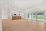 18 Central Place - Photo 14