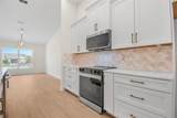 18 Central Place - Photo 23