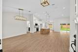 22 Eric Drive - Photo 2