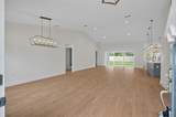 15 Eric Drive - Photo 8