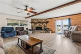 9909 Jacaranda Avenue - Photo 14