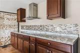 9909 Jacaranda Avenue - Photo 18