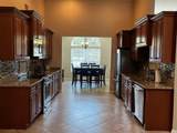 9 Central Place - Photo 12