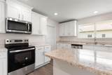19 Regina Lane - Photo 16