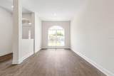19 Regina Lane - Photo 17