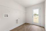19 Regina Lane - Photo 38