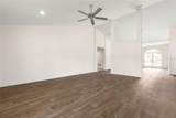 19 Regina Lane - Photo 6