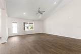 19 Regina Lane - Photo 7