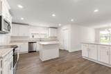 19 Regina Lane - Photo 8