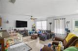1886 Laurel Avenue - Photo 8