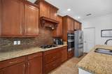 94 Magnolia - Photo 11
