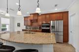 94 Magnolia - Photo 17