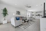 2110 Raglan Circle - Photo 13