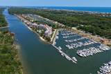 102 Yacht Harbor Drive - Photo 5