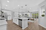 473 Grand Landings Parkway - Photo 18