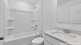 244 Hawthorn Avenue - Photo 26