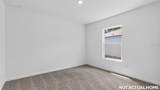 244 Hawthorn Avenue - Photo 27