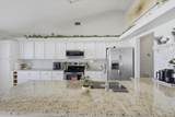 13 Burnham Lane - Photo 4