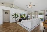 13 Burnham Lane - Photo 7