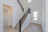 10125 Gobat Alley - Photo 5
