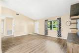 2411 Greenlaw Court - Photo 8
