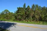 739 Highlands Lake Drive - Photo 3