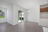 2884 Supermarine Road - Photo 19