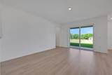 2833 Supermarine Road - Photo 15