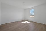 2833 Supermarine Road - Photo 17