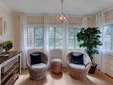 1242 Alexander Street - Photo 11