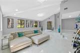 2918 Cocovia Way - Photo 7