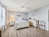 530 Valencia Place - Photo 18