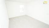 4030 Northeast 33Rd Avenue Avenue - Photo 20