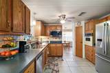 2110 Oak Circle - Photo 11