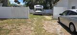 813 Oakwood Circle - Photo 4