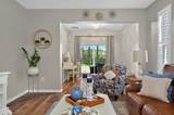 27121 White Plains Way - Photo 13