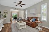 27121 White Plains Way - Photo 14